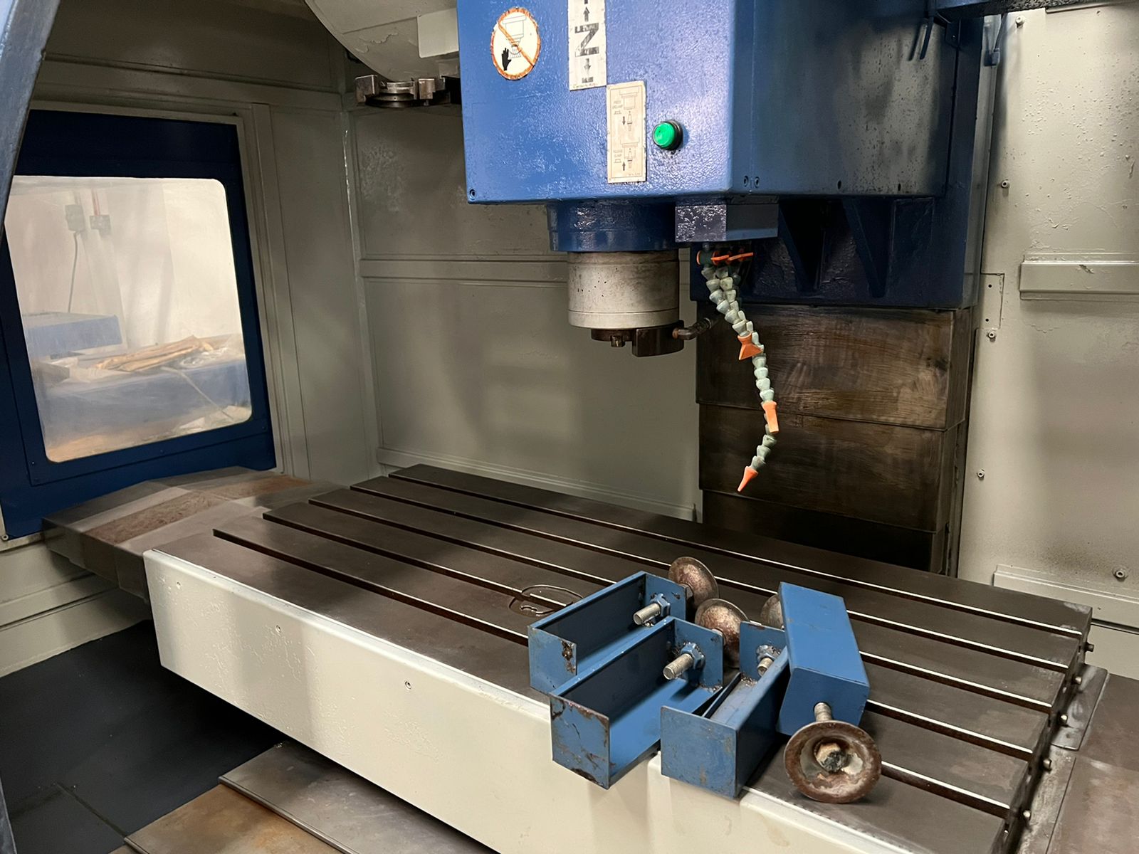 vmc pinnacle 1100 s mitsubishi 64s Manufacturers, Suppliers in Uttarakhand