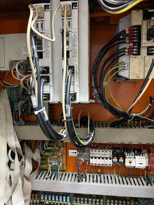 vmc pinnacle 850 s mitsubishi 64s Manufacturers, Suppliers in Uttarakhand