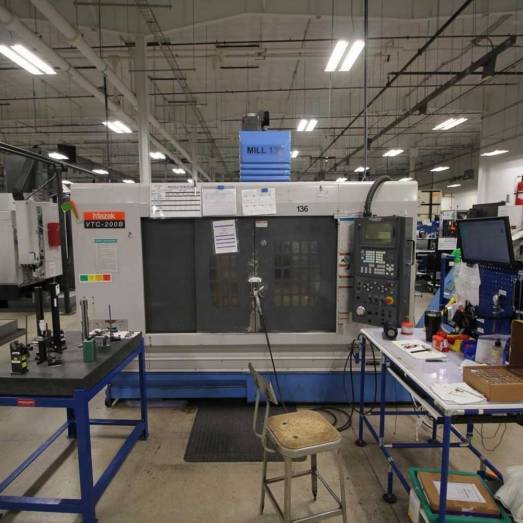 Used VMC Mazak VTC 200B Manufacturers, Suppliers in Ahmedabad